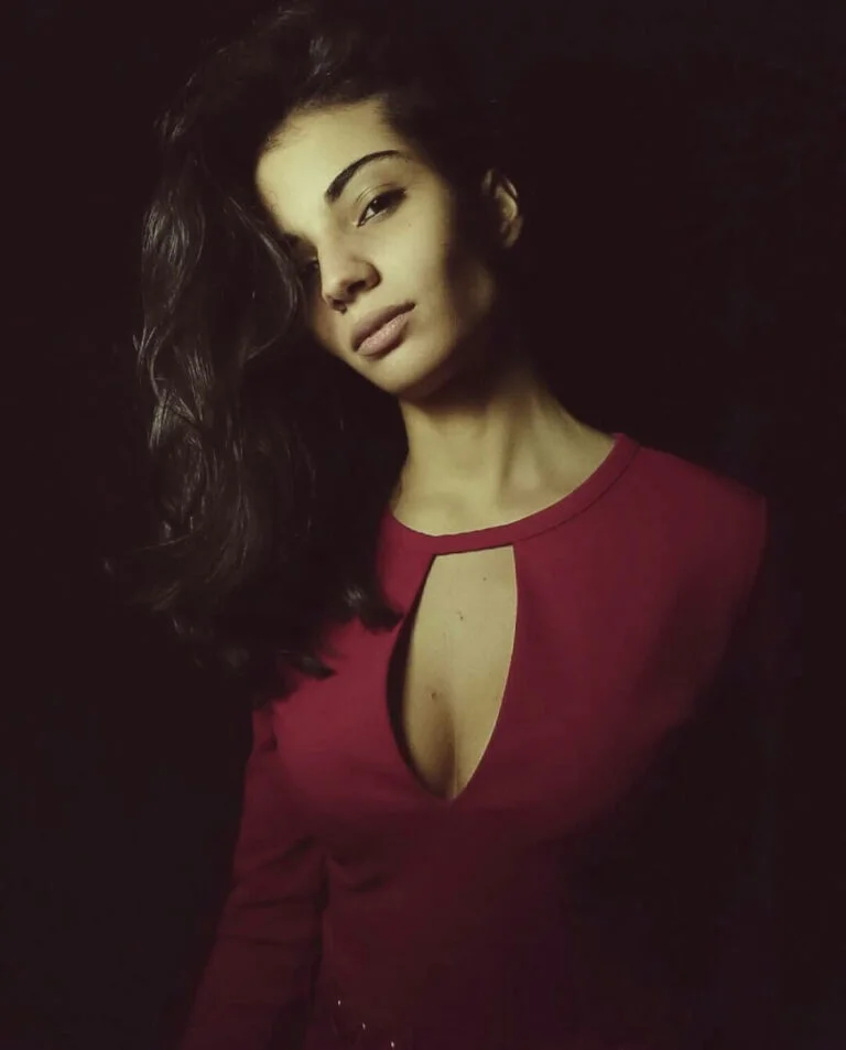 Alessandra Scerra - Showbiz Models (foto 2)