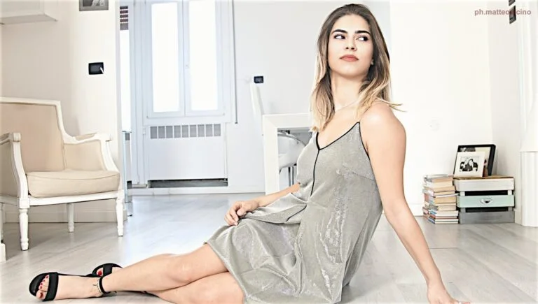 Debora Ferrentino - Showbiz Models (foto 6)