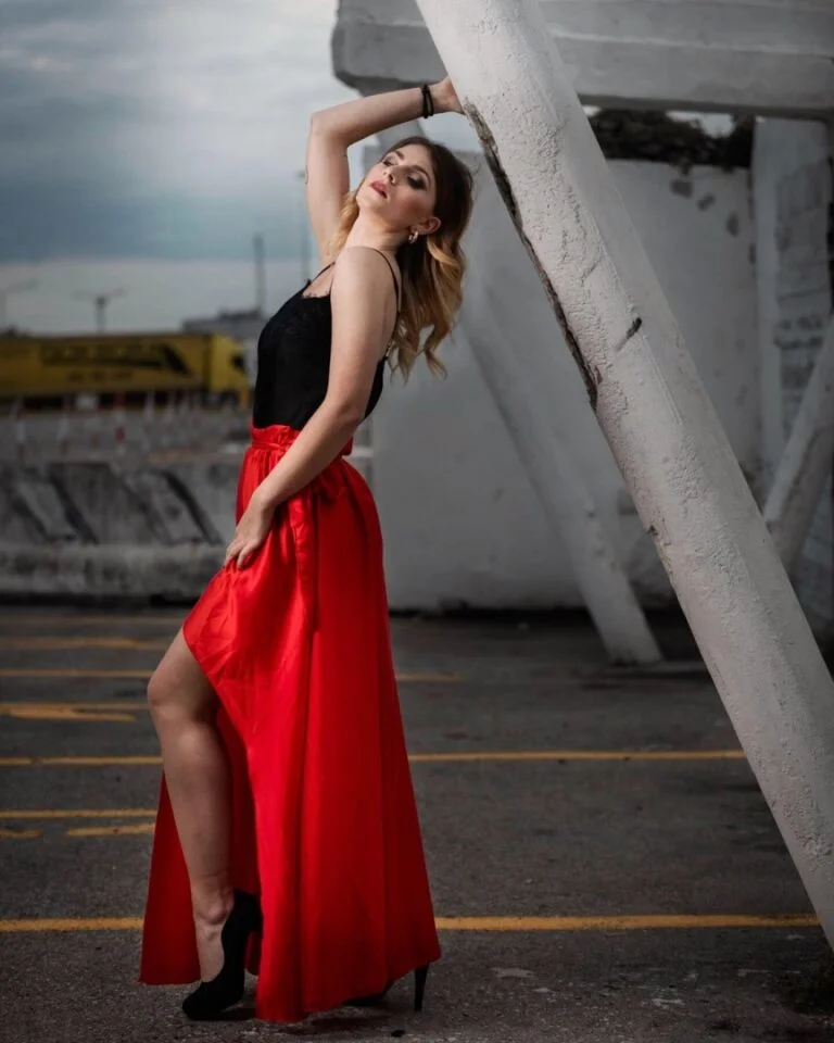 Lara Cozzolino - Showbiz Models (foto 2)