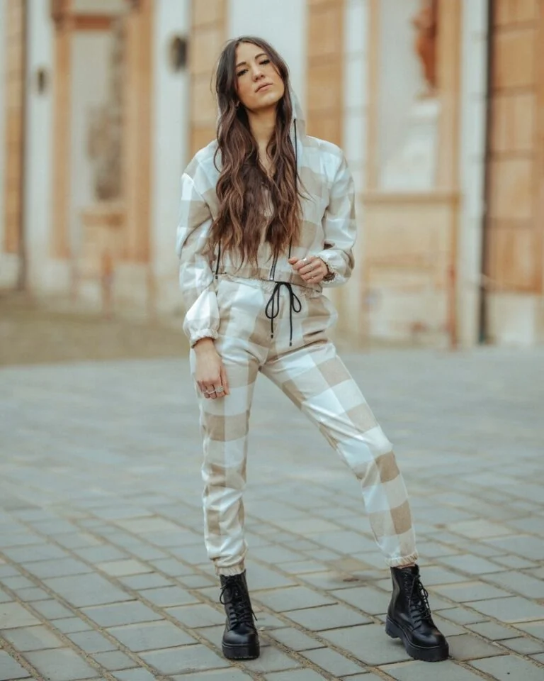 Emanuela Tosi - Showbiz Models (foto 8)