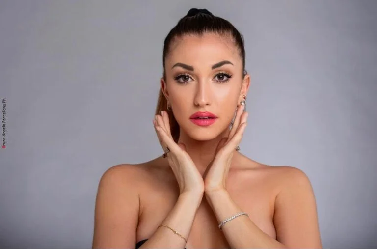 Violetta Rosati - Showbiz Models (foto 7)