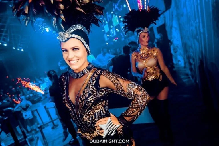 Casey Tearle - Showbiz Models (foto 2)
