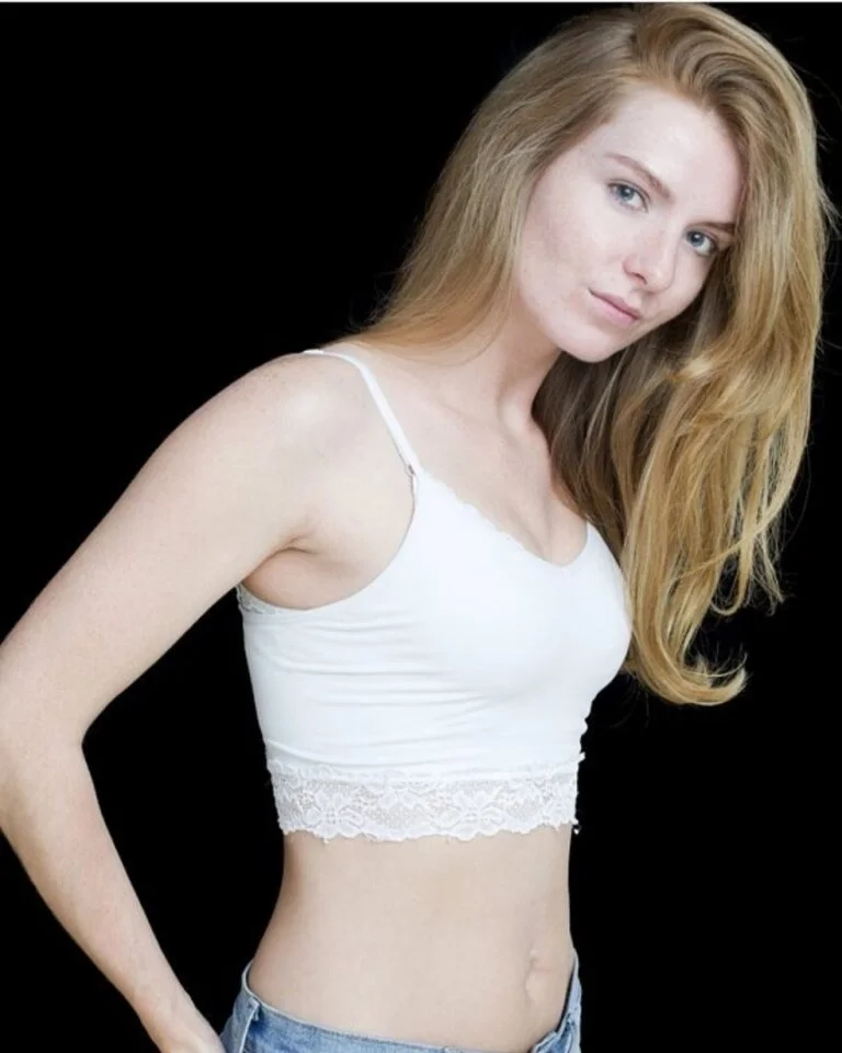 kate hallam - Showbiz Models (foto 4)