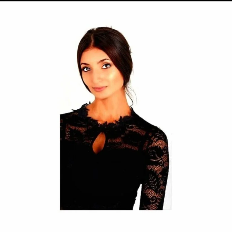 Aurora Sajeva - Showbiz Models (foto 2)