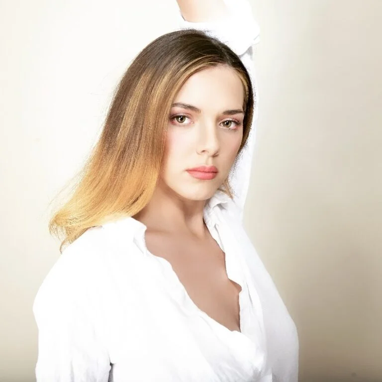 Chloe Ramirez - Showbiz Models (foto 3)