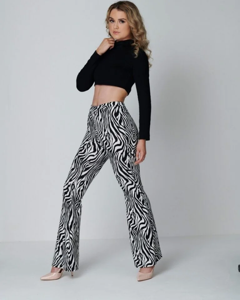 Jennifer Taylor - Showbiz Models (foto 3)