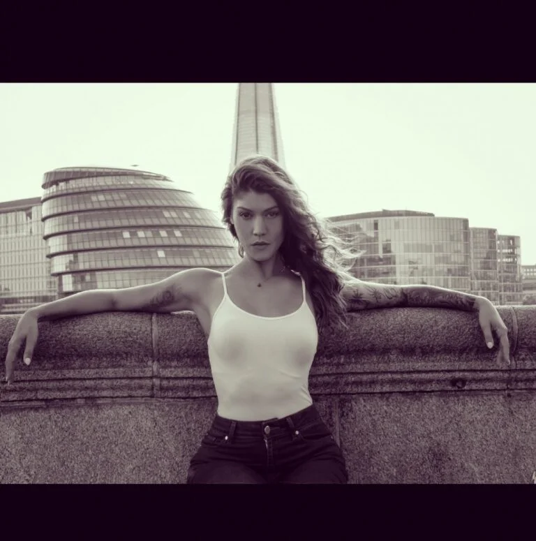 Tara Erickson - Showbiz Models (foto 7)