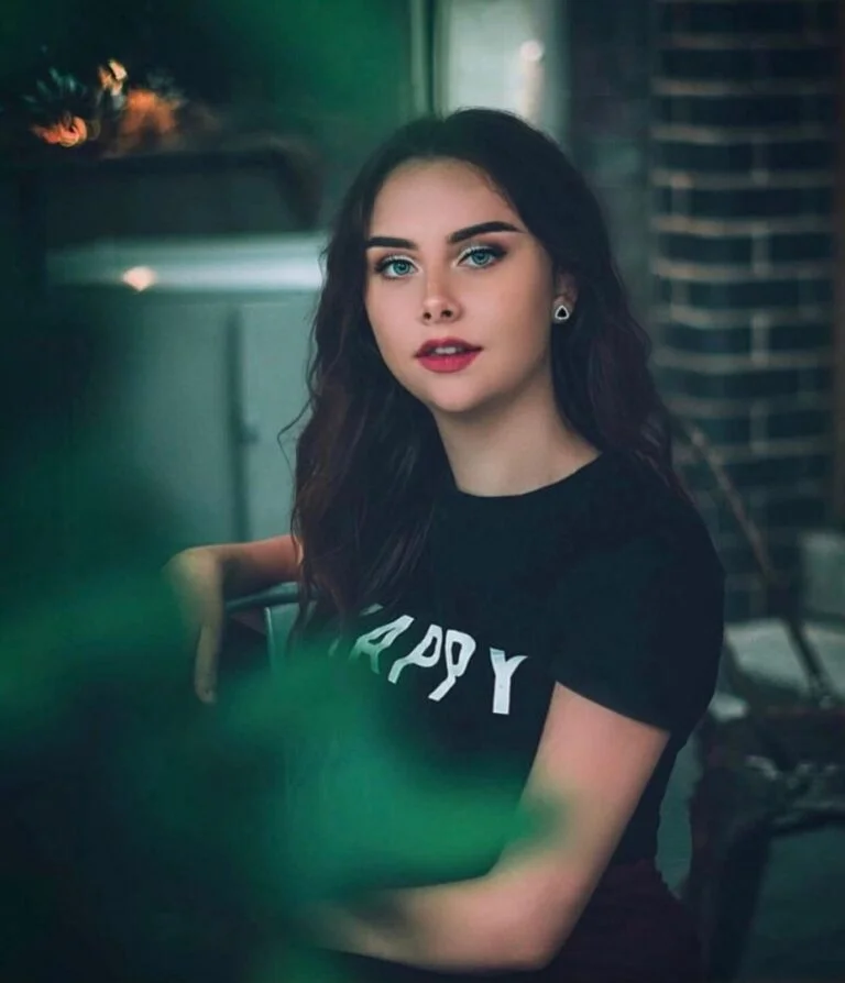 Megan Rose - Showbiz Models (foto 6)