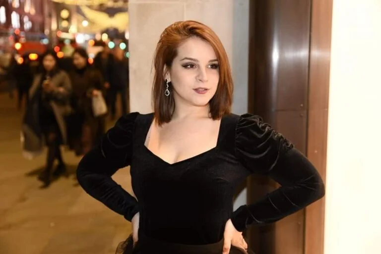 Nelly Cyan - Showbiz Models (foto 2)