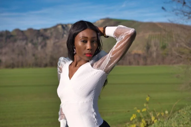 Nadege Nyadi Boade - Showbiz Models (foto 3)