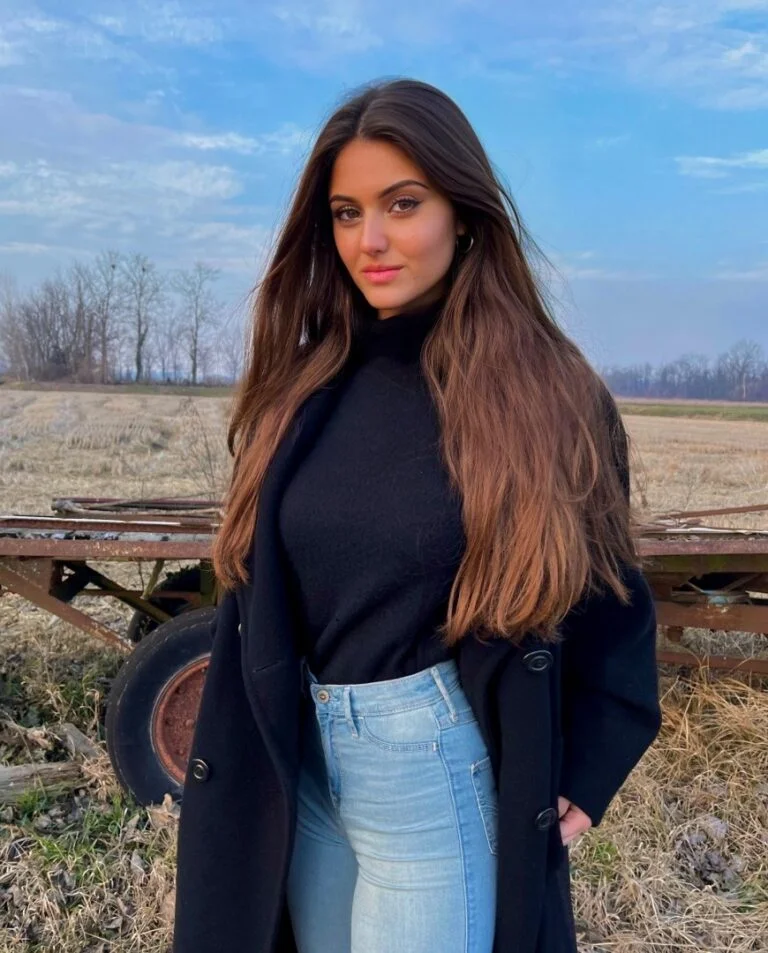 Giulia Carbognani - Showbiz Models (foto 4)