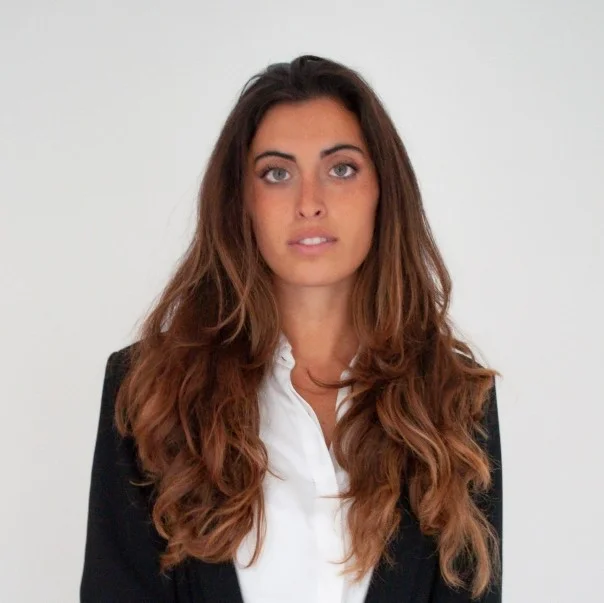Eleonora C. - Hostess