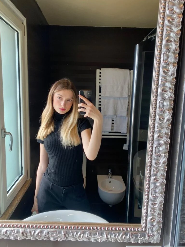 Cassandra Xella - Showbiz Models (foto 5)