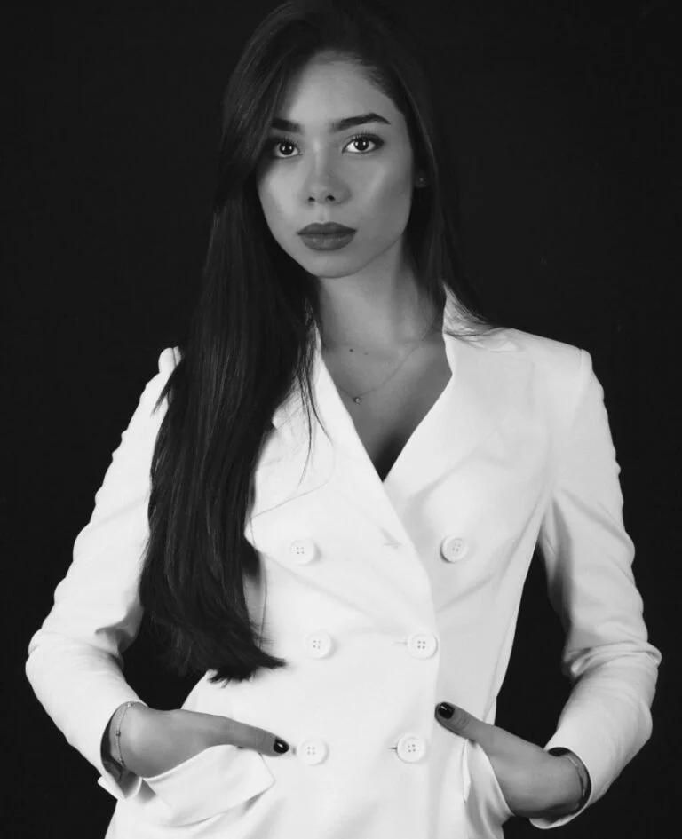 Rennara Maryelle Vitale Azevedo - Showbiz Models (foto 6)
