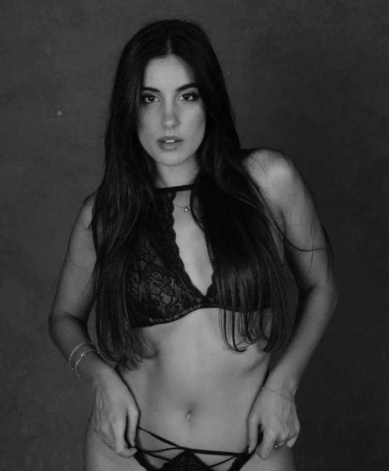 Aurora Lobietti - Showbiz Models (foto 2)