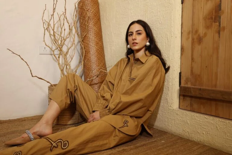 Lucrezia Neri - Showbiz Models (foto 32)