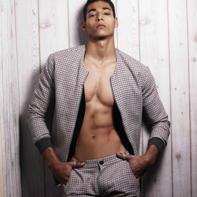 Aaron Martinez Diaz-Iglesias - Showbiz Models (foto 4)