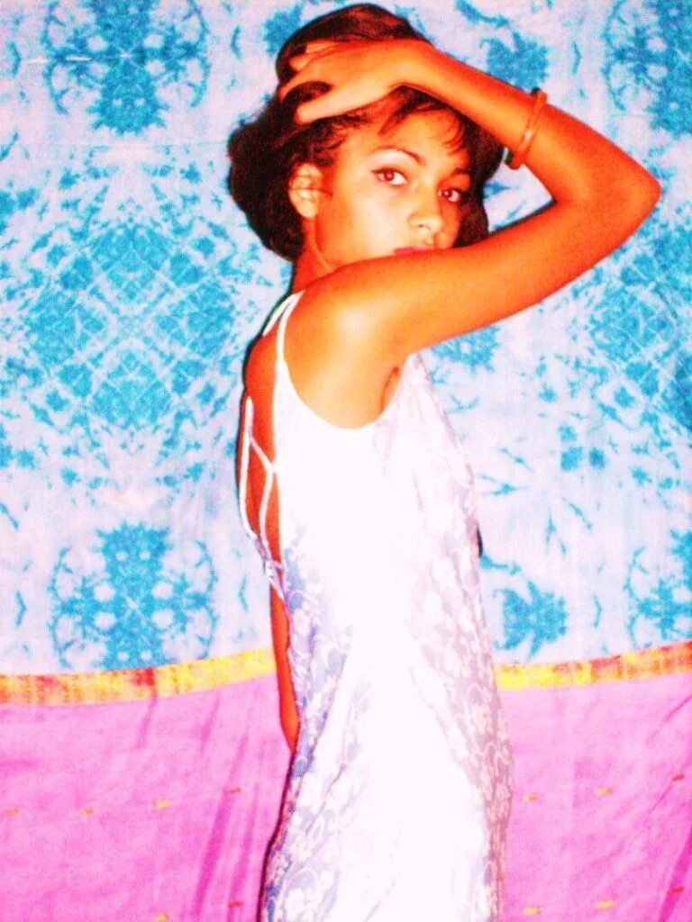 Maya Costa - Showbiz Models (foto 5)