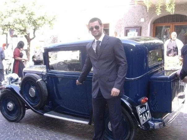 Damiano C. - Hostess