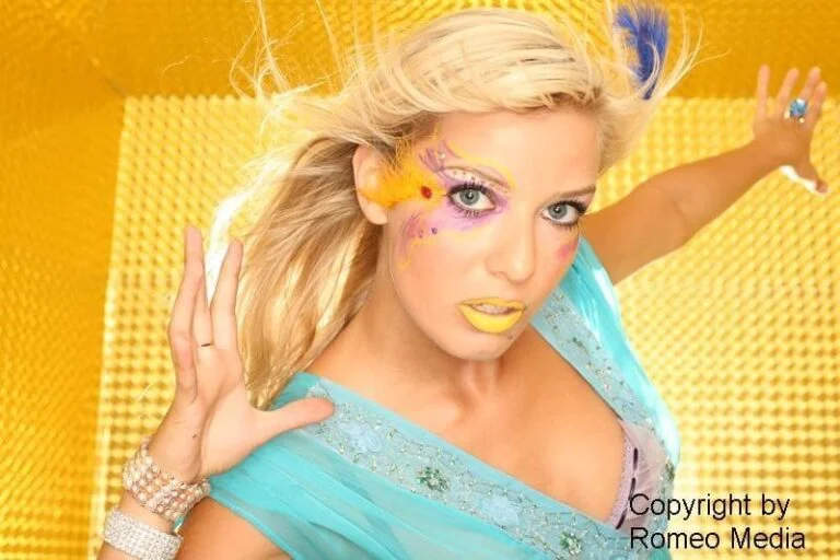 Kolenitchenko Oksana - Showbiz Models (foto 3)