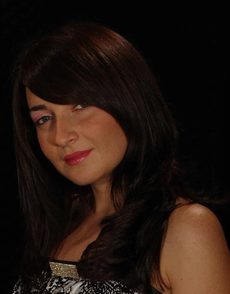 SILVIA DI FALCO - Showbiz Models (foto 10)