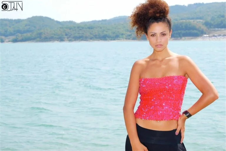 Daniele Moraes - Showbiz Models (foto 7)
