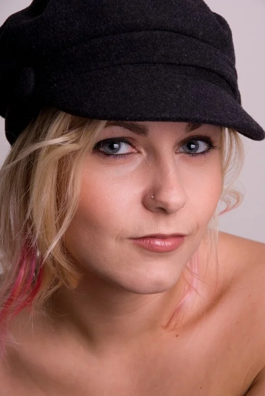 Romina R. - Hostess