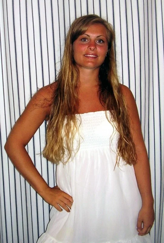 Giulia S. - Hostess
