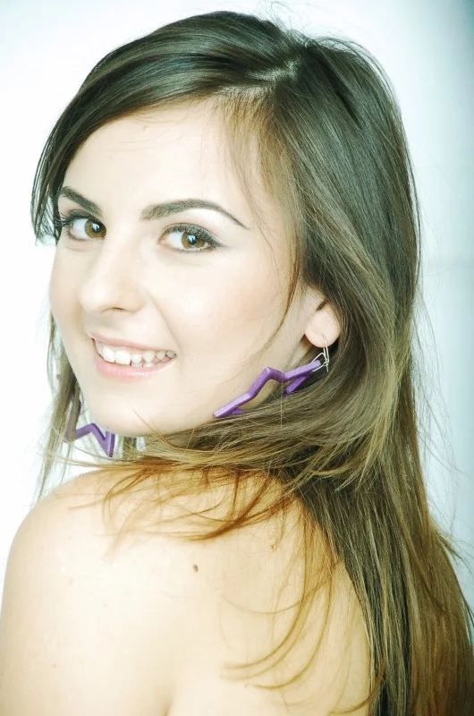 Lavinia V. - Hostess