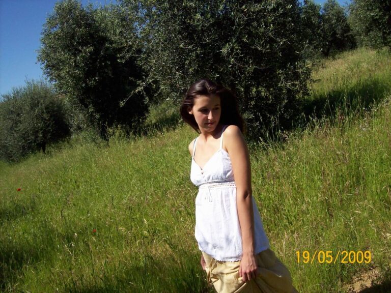 ELISA CECCHERINI - Showbiz Models (foto 9)
