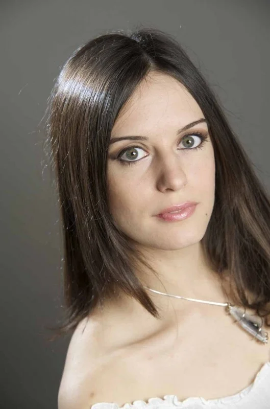 Serena Maria B. - Hostess