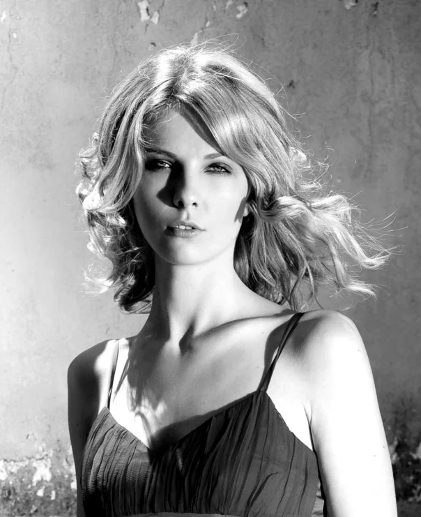 Andreea Emanuela T. - Hostess