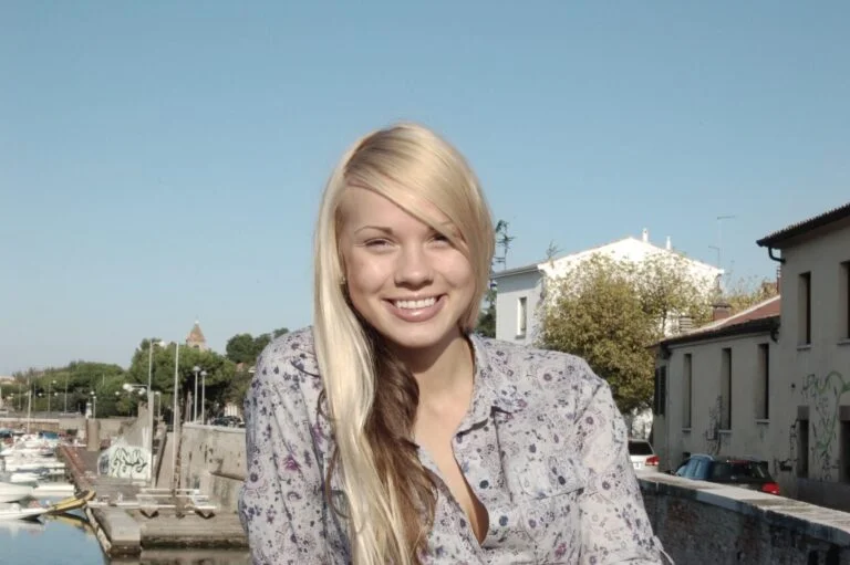 Anna Olenina - Showbiz Models (foto 2)