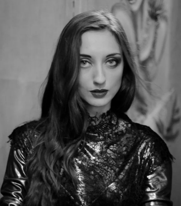 Chiara V. - Hostess