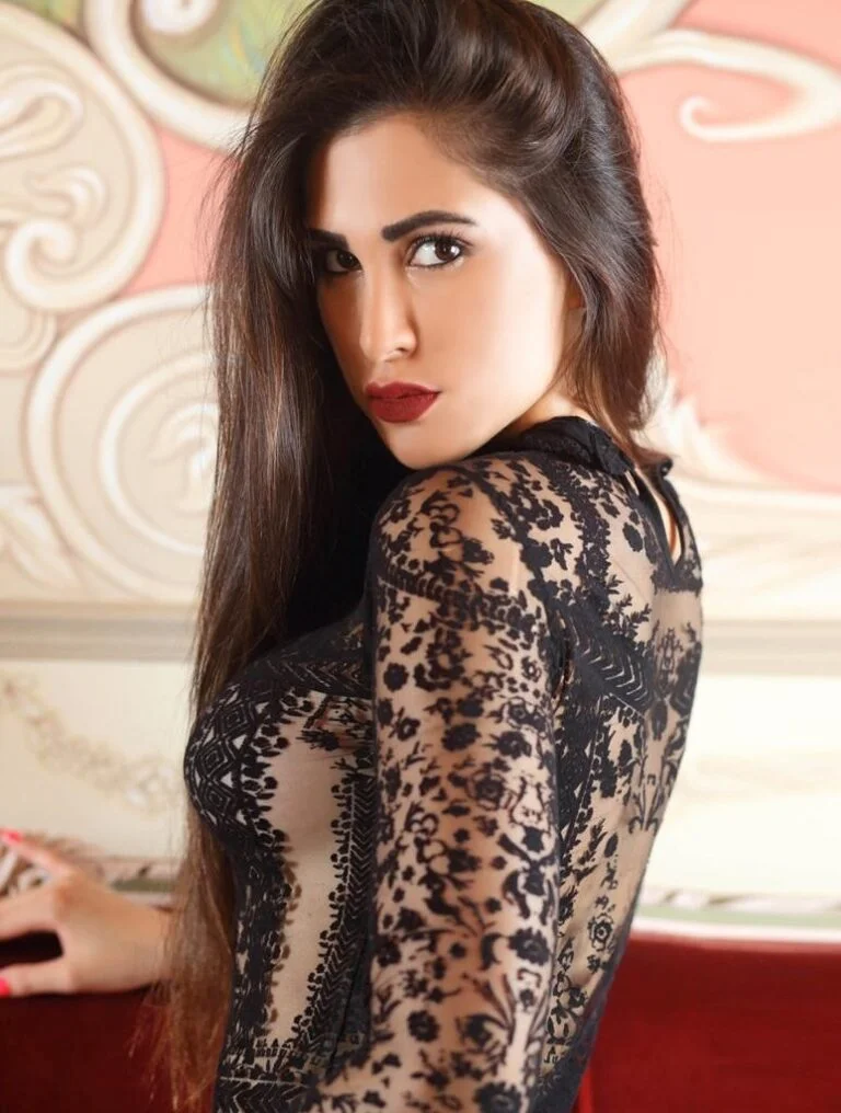 JESSICA SALVONI - Showbiz Models (foto 5)