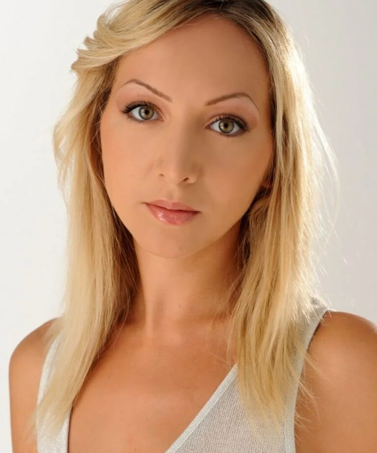 Valentina Hangan - Showbiz Models (foto 5)