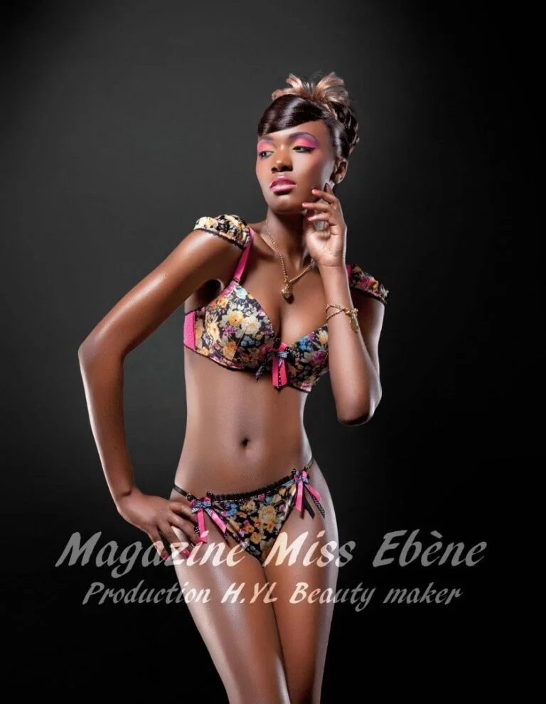 Marcie MONFRET - Showbiz Models (foto 5)