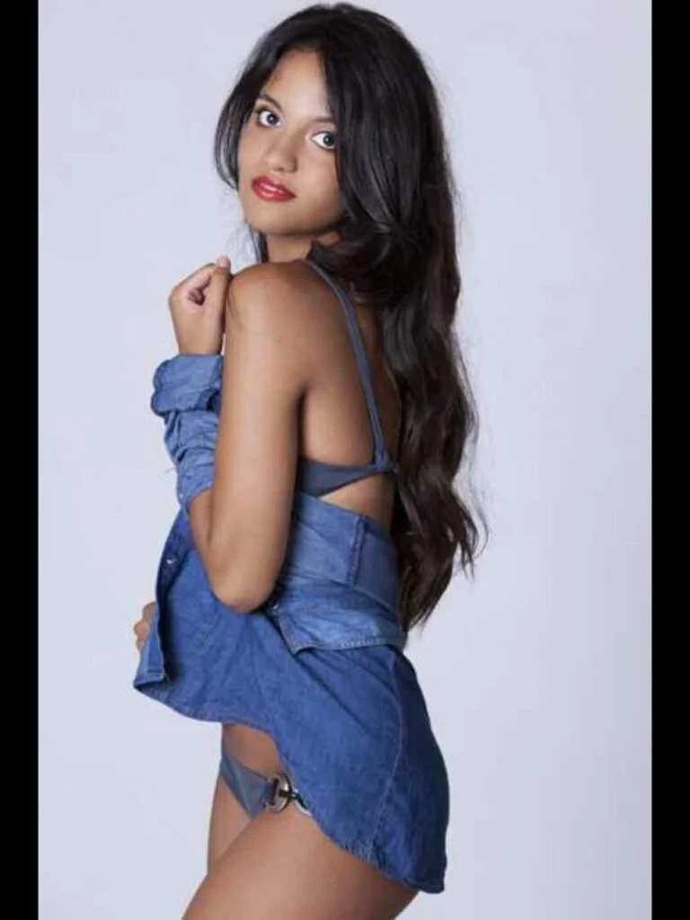 Nathalia Alves De Mendonça - Showbiz Models (foto 10)