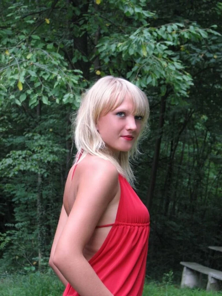Yuliya Zhytnykova - Showbiz Models (foto 3)