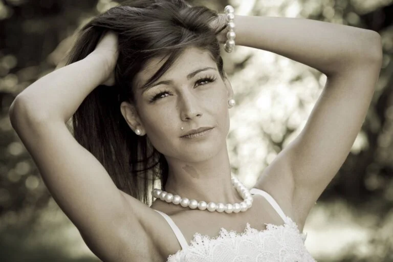 ANAIS BOUSSIER - Showbiz Models (foto 6)