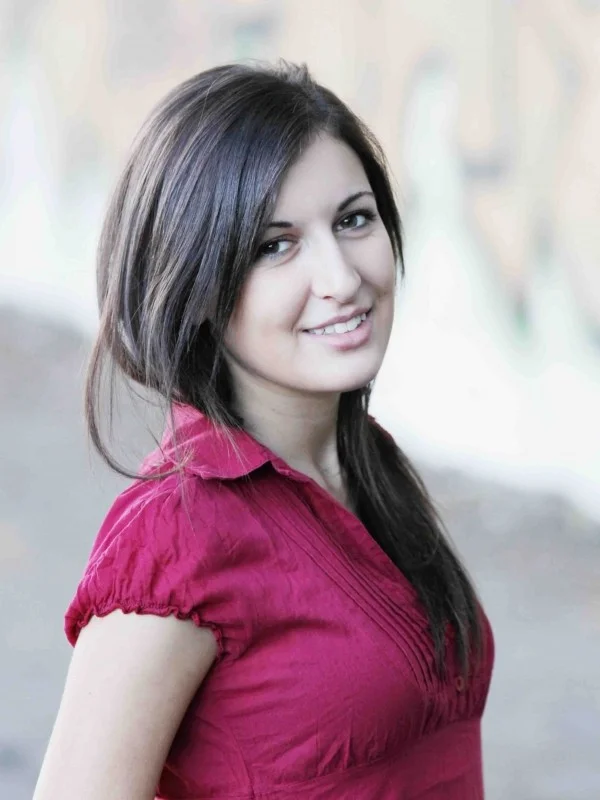 Chiara S. - Hostess