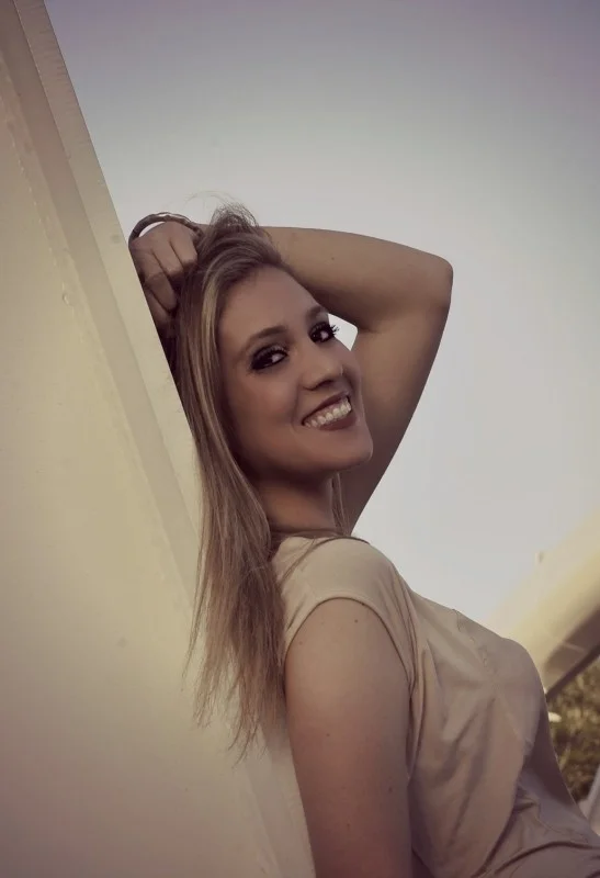 GIULIA P. - Hostess