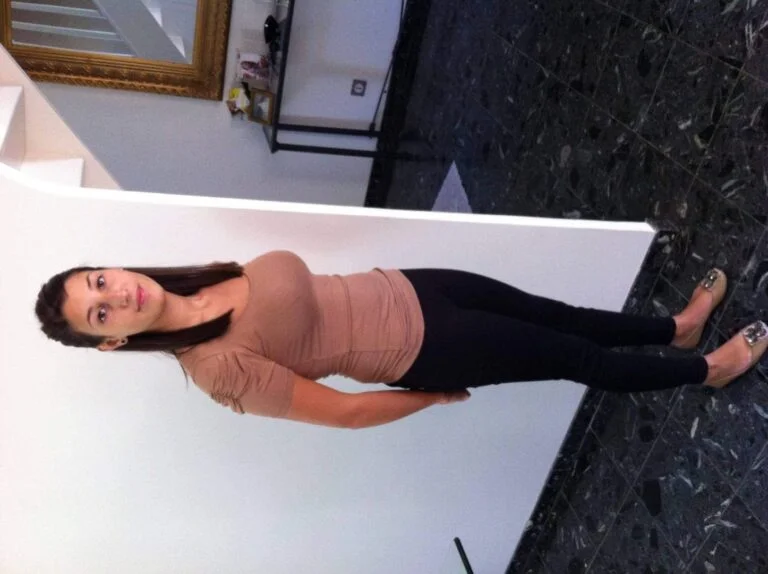 Johanna DELLA-POSTA - Showbiz Models (foto 5)