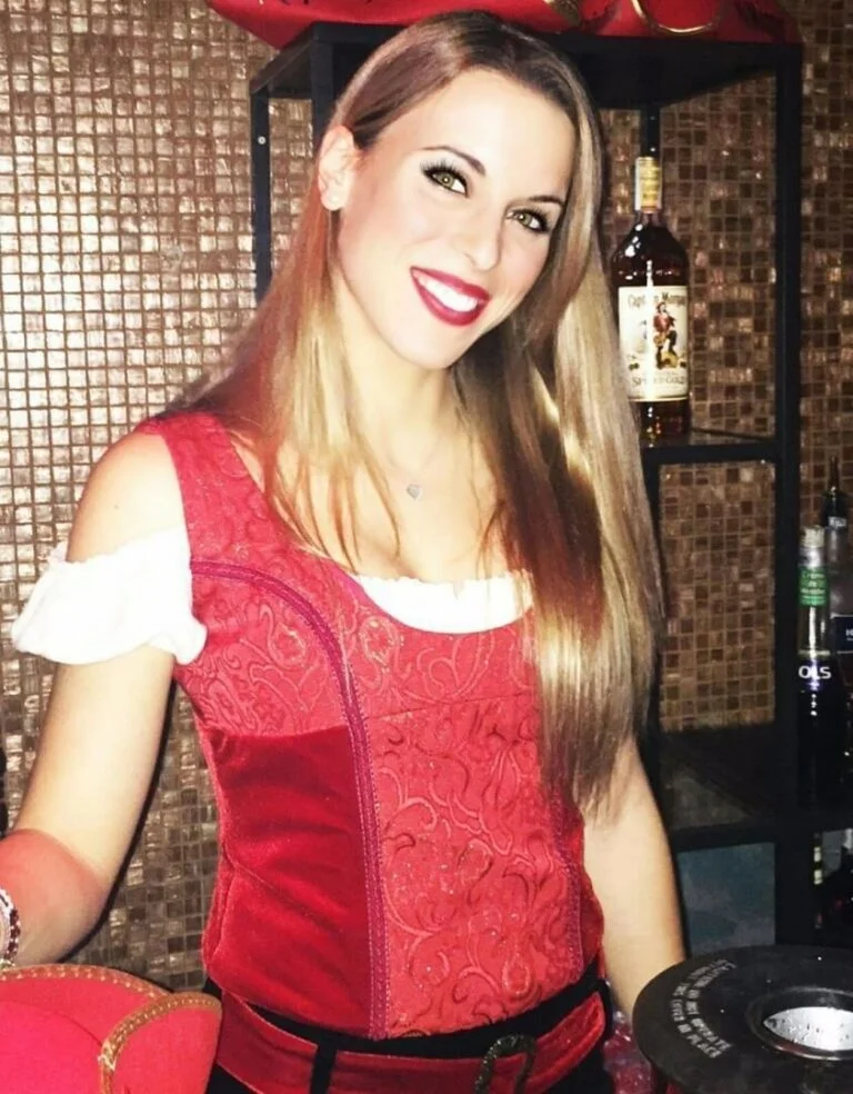 Angela Vasta - Showbiz Models (foto 4)