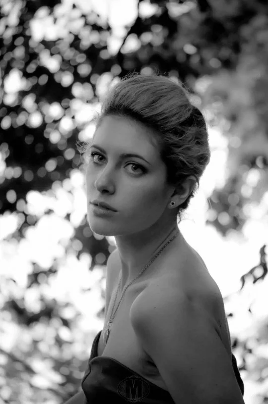 Lidia L. - Hostess
