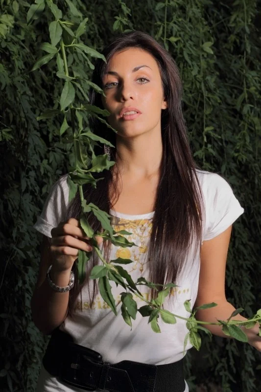 Elena G. - Hostess