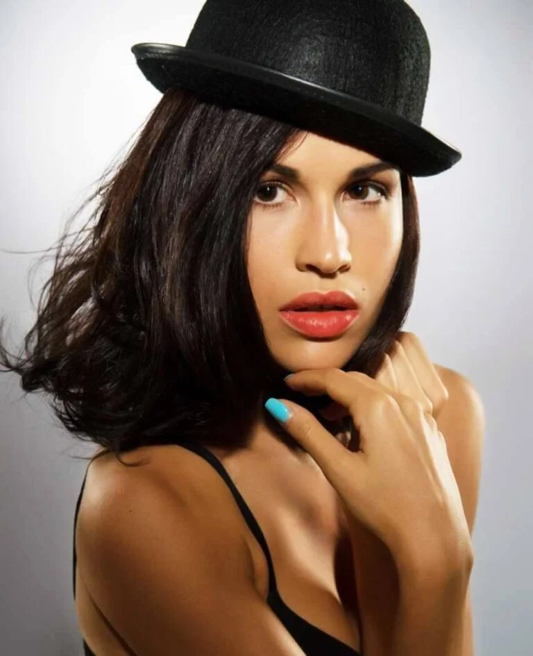 Ilaria Mitro - Showbiz Models (foto 5)