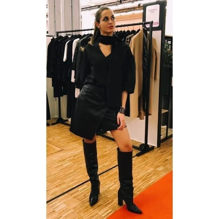 Emanuela Angelini - Showbiz Models (foto 9)