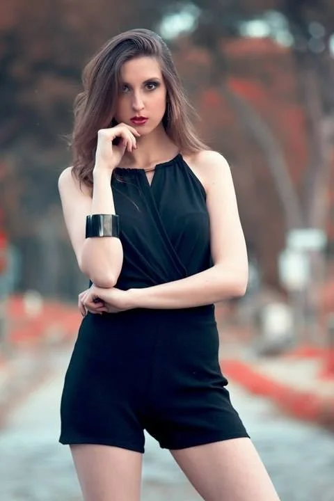 Erika D. - Hostess