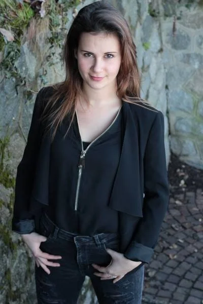 Giorgia F. - Hostess